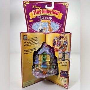 Disney Tiny Collection, The Aristocats Polly Pocket Skat Cat Pad new in package